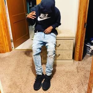 Meet your Posher, Jade